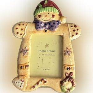 NWT  Festive Snowman Picture Frame - Cream and Purple